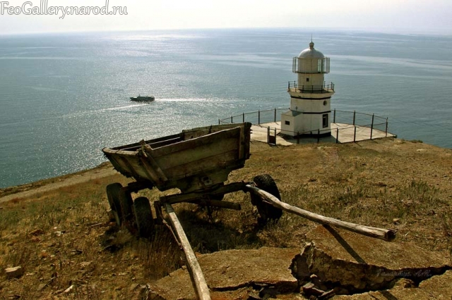 Фото Крым. Маяк на мысе Меганом